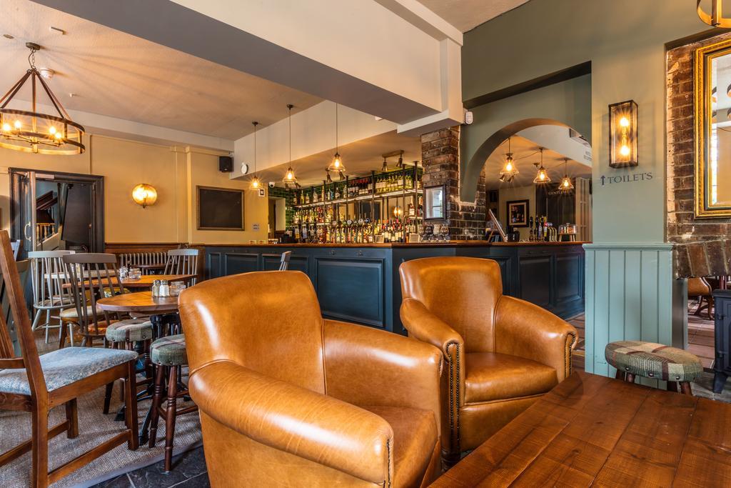 Greyhound Hotel Carshalton Esterno foto