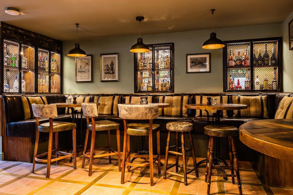 Greyhound Hotel Carshalton Esterno foto