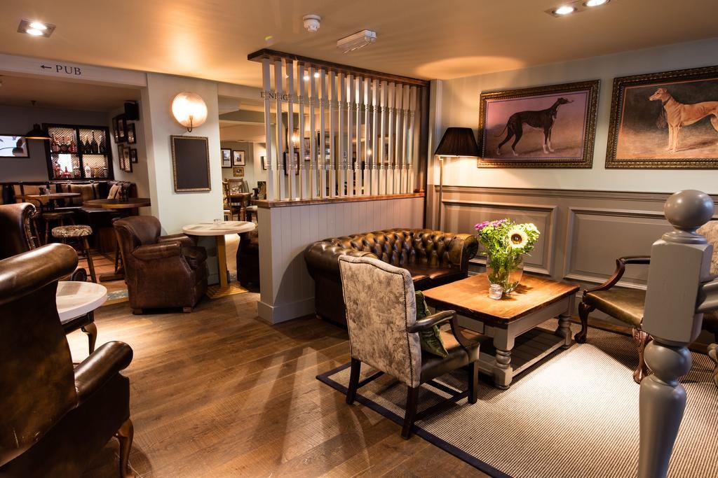 Greyhound Hotel Carshalton Esterno foto