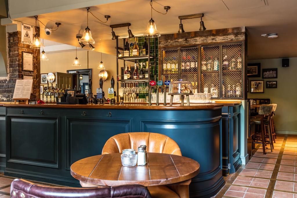 Greyhound Hotel Carshalton Esterno foto