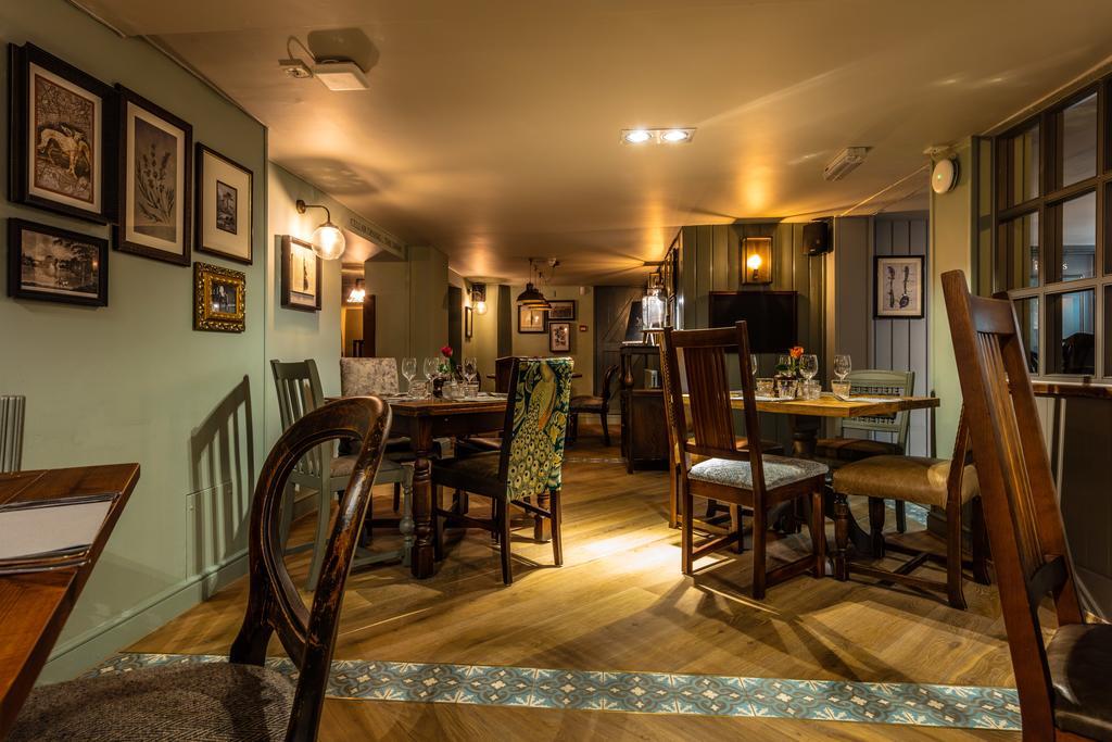 Greyhound Hotel Carshalton Esterno foto
