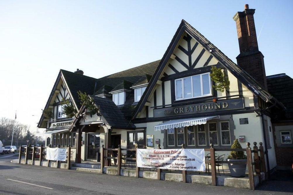 Greyhound Hotel Carshalton Esterno foto